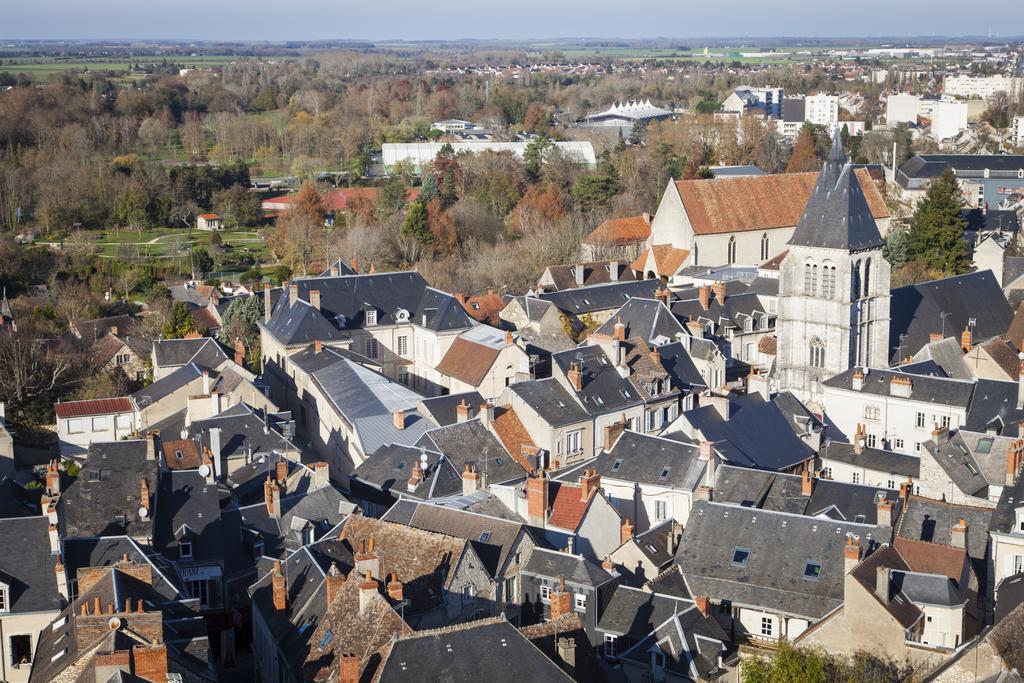 Elysee Hotel Châteauroux Buitenkant foto