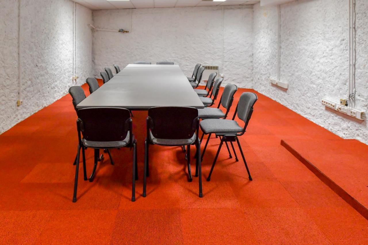 Elysee Hotel Châteauroux Buitenkant foto